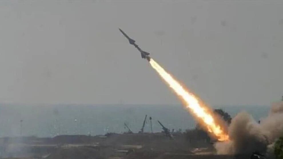 تصاعد التوتر جنوب لبنان مع غارات إسرائيلية وتحليق للطيران المسيّر